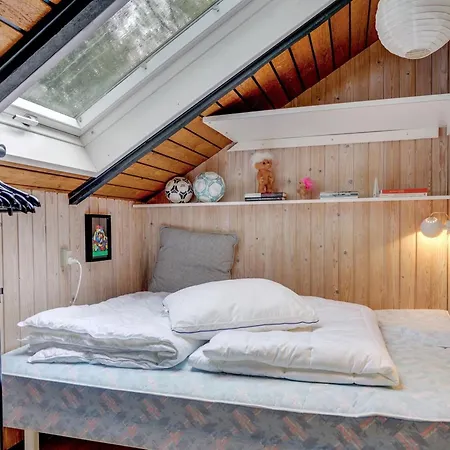Holiday home Nanook - 4-5km From The Sea In Nw Jutland By Interhome